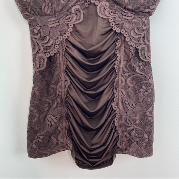 XOXO Chocolate brown ruched tank top - Picture 4 of 10